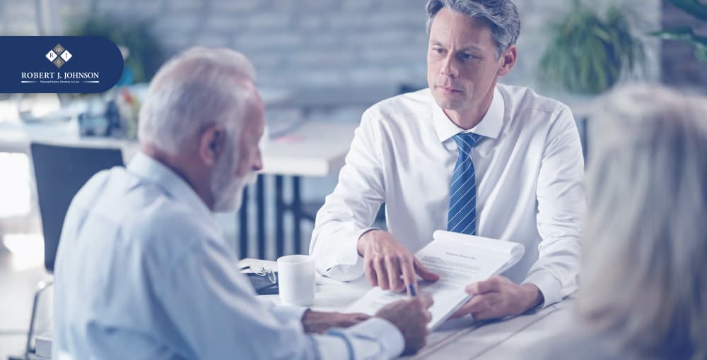 Slip and Fall Injuries: When to Contact a Personal Injury Attorney